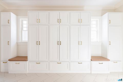 Tiny photo for 7 Indian Head Road, Greenwich, CT 06878 (MLS # 24157865)