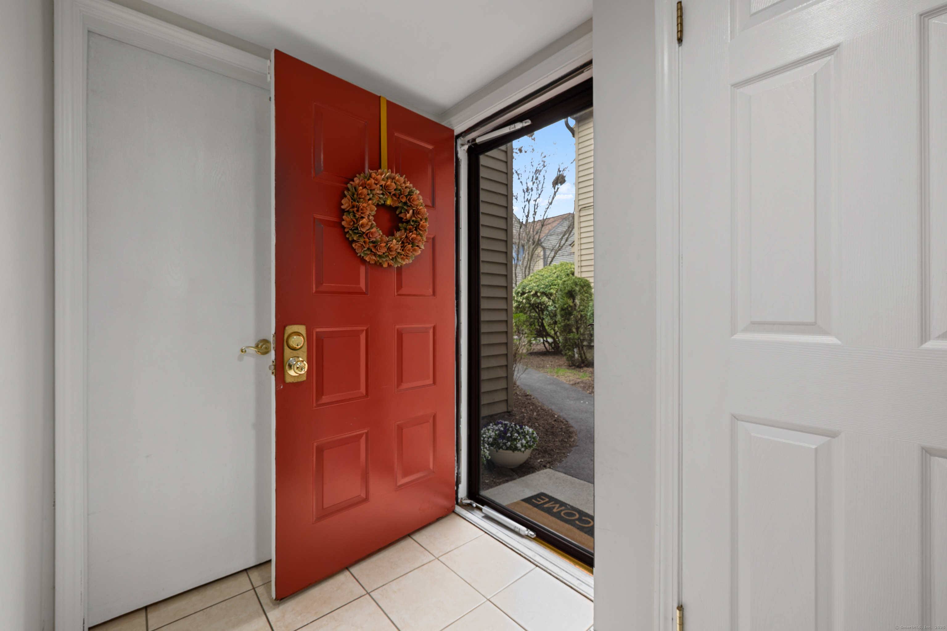 150 Hope Street #APT 16, Stamford, Connecticut image 2
