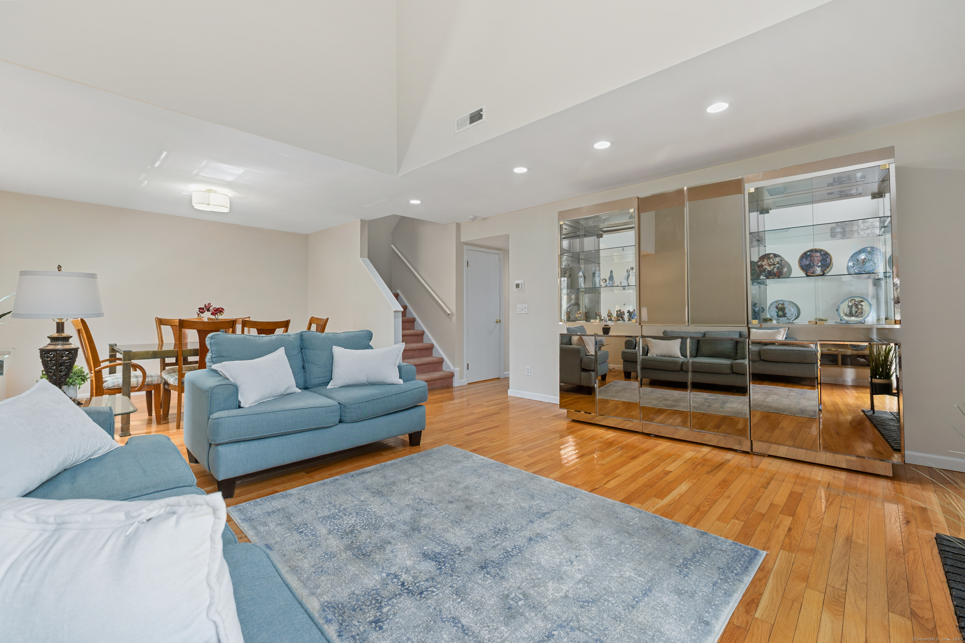 150 Hope Street #APT 16, Stamford, Connecticut image 7