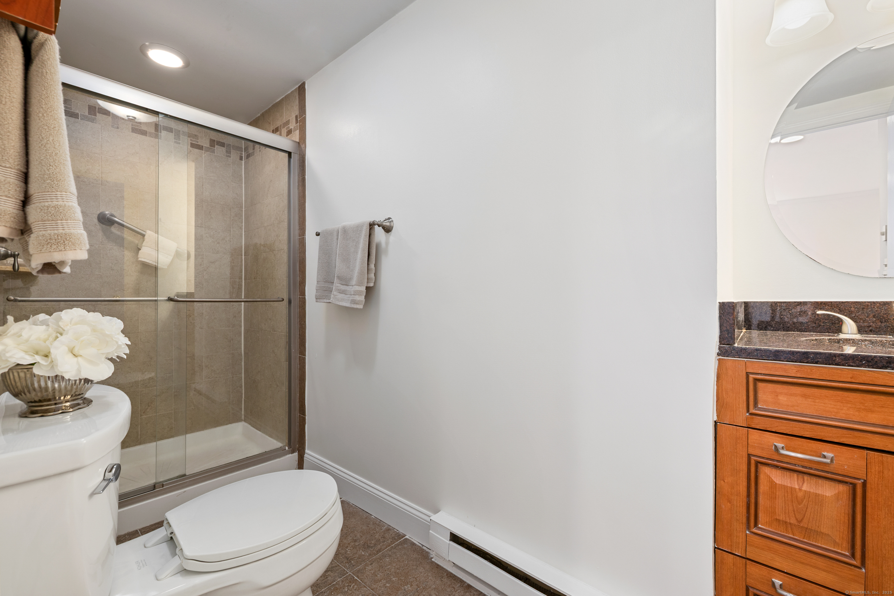 150 Hope Street #APT 16, Stamford, Connecticut image 22