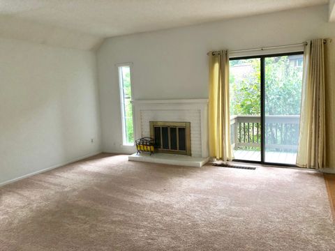 Tiny photo for 61 Heritage Village #B, Southbury, CT 06488 (MLS # 24142592)