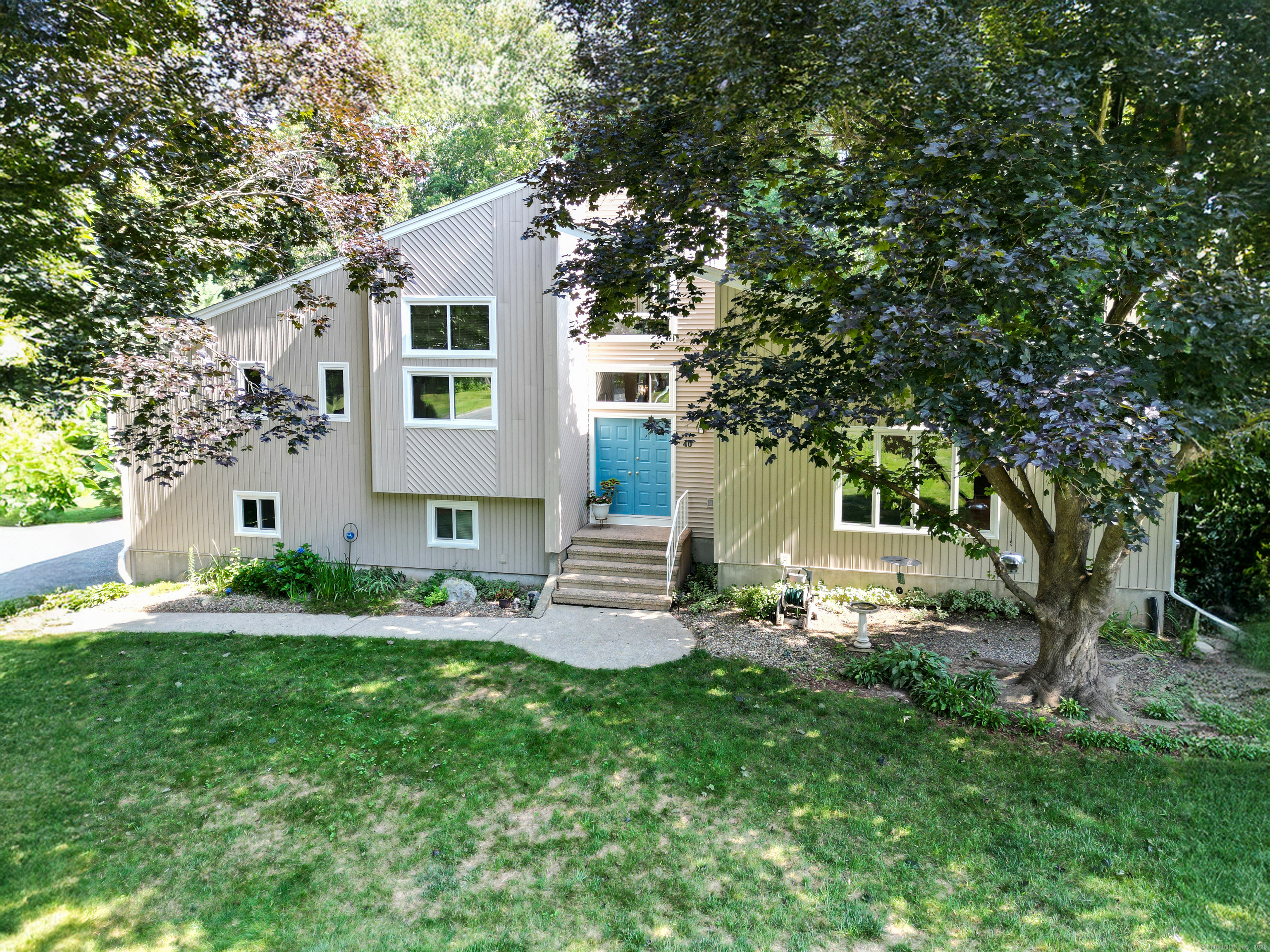 40 Cannon Drive