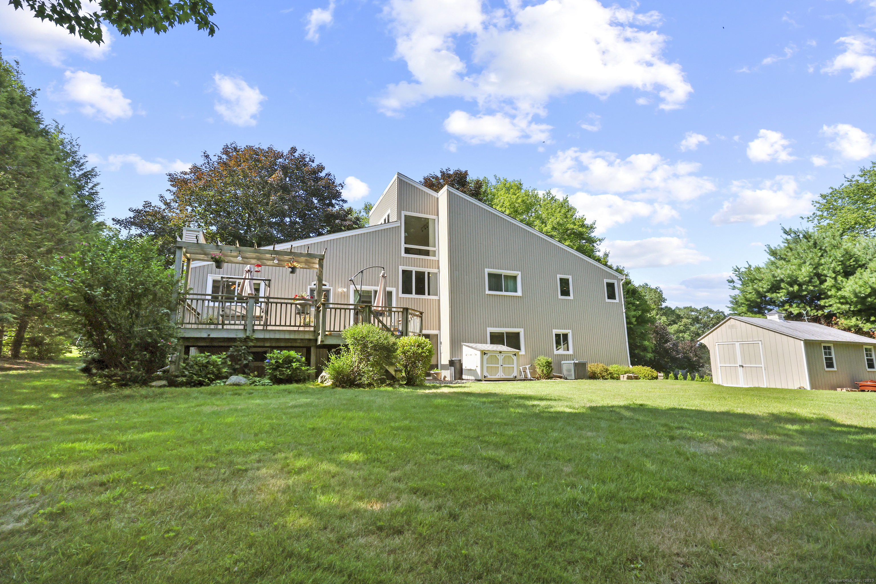 40 Cannon Drive