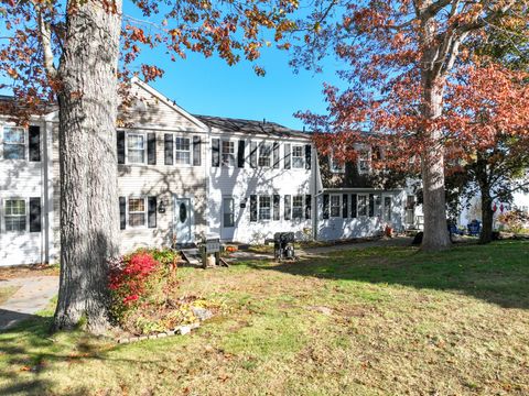 Photo of 4 Lakeside Drive #L, Ledyard, CT 06339 (MLS # 24136122)