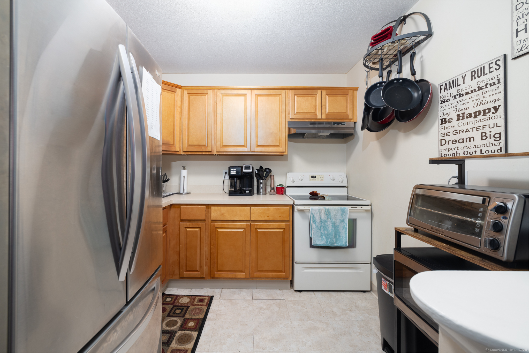 39 Hoffman Court APT B4