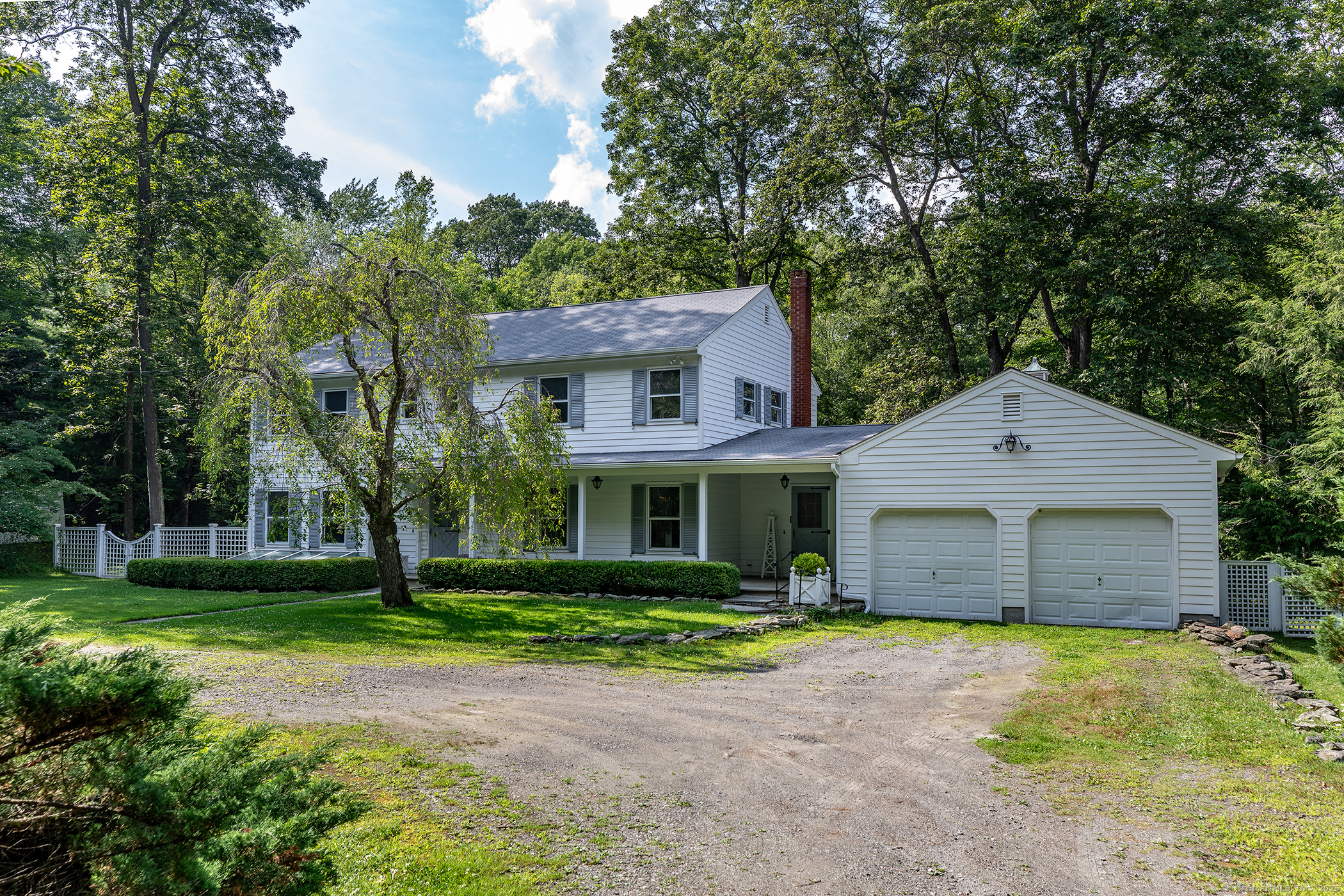 2 Bridgeworth Lane