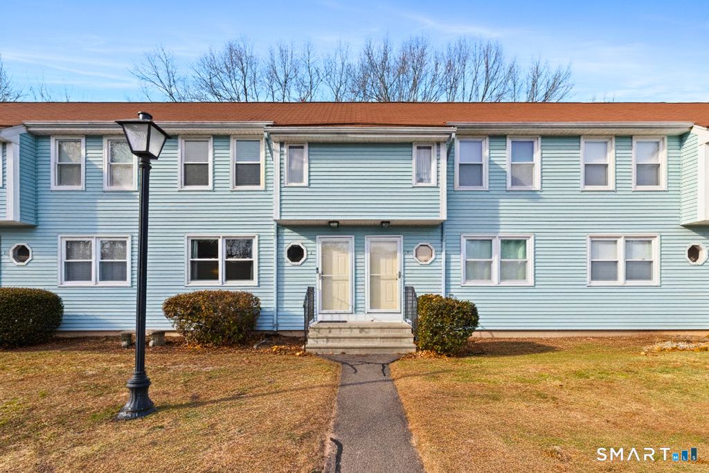 Photo of 1 Abbott Road #3, Ellington, CT 06029 (MLS # 24141573)