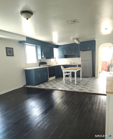 30 Hawkins Street Derby CT 06418