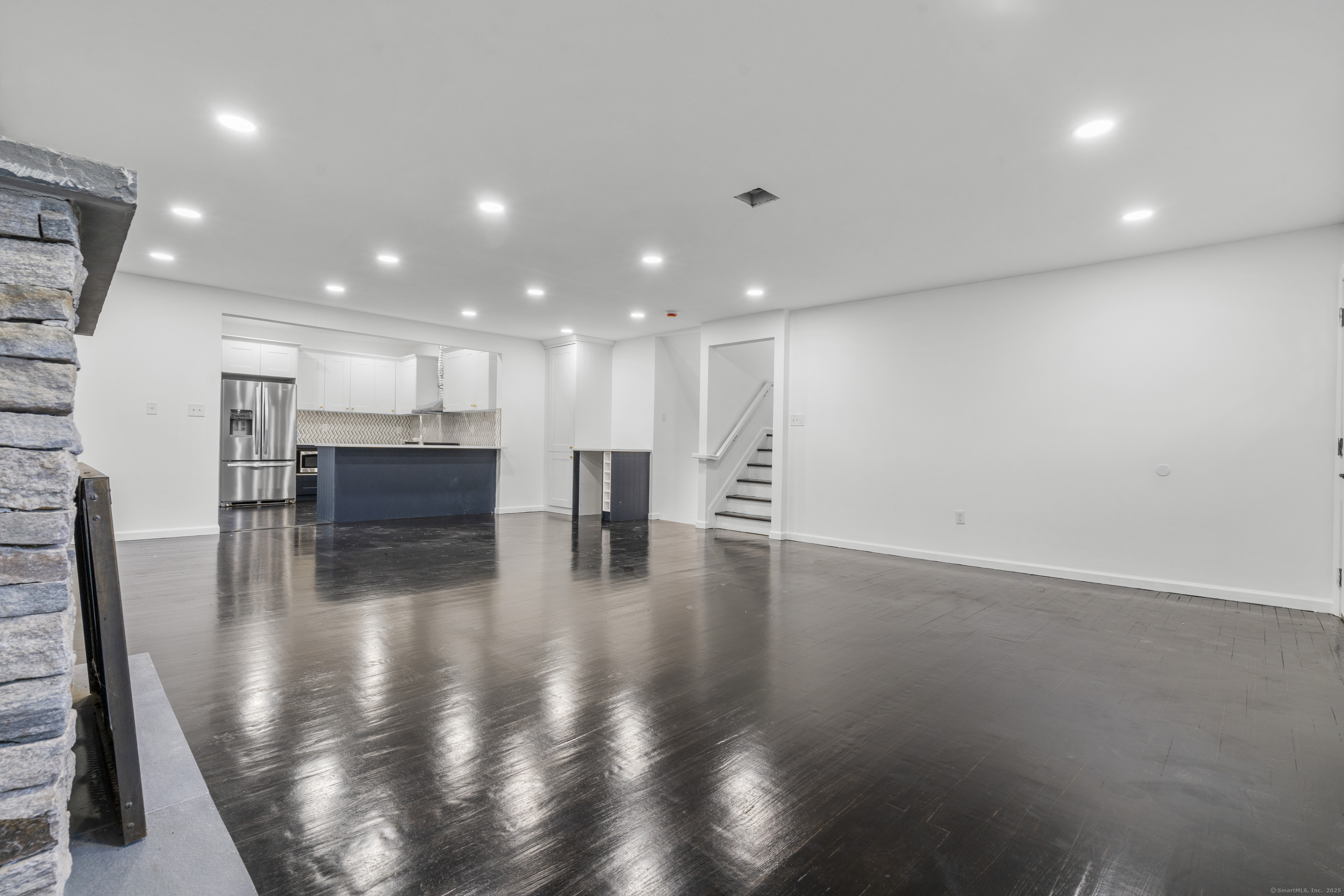 291 Grieb Road, Wallingford, Connecticut image 6