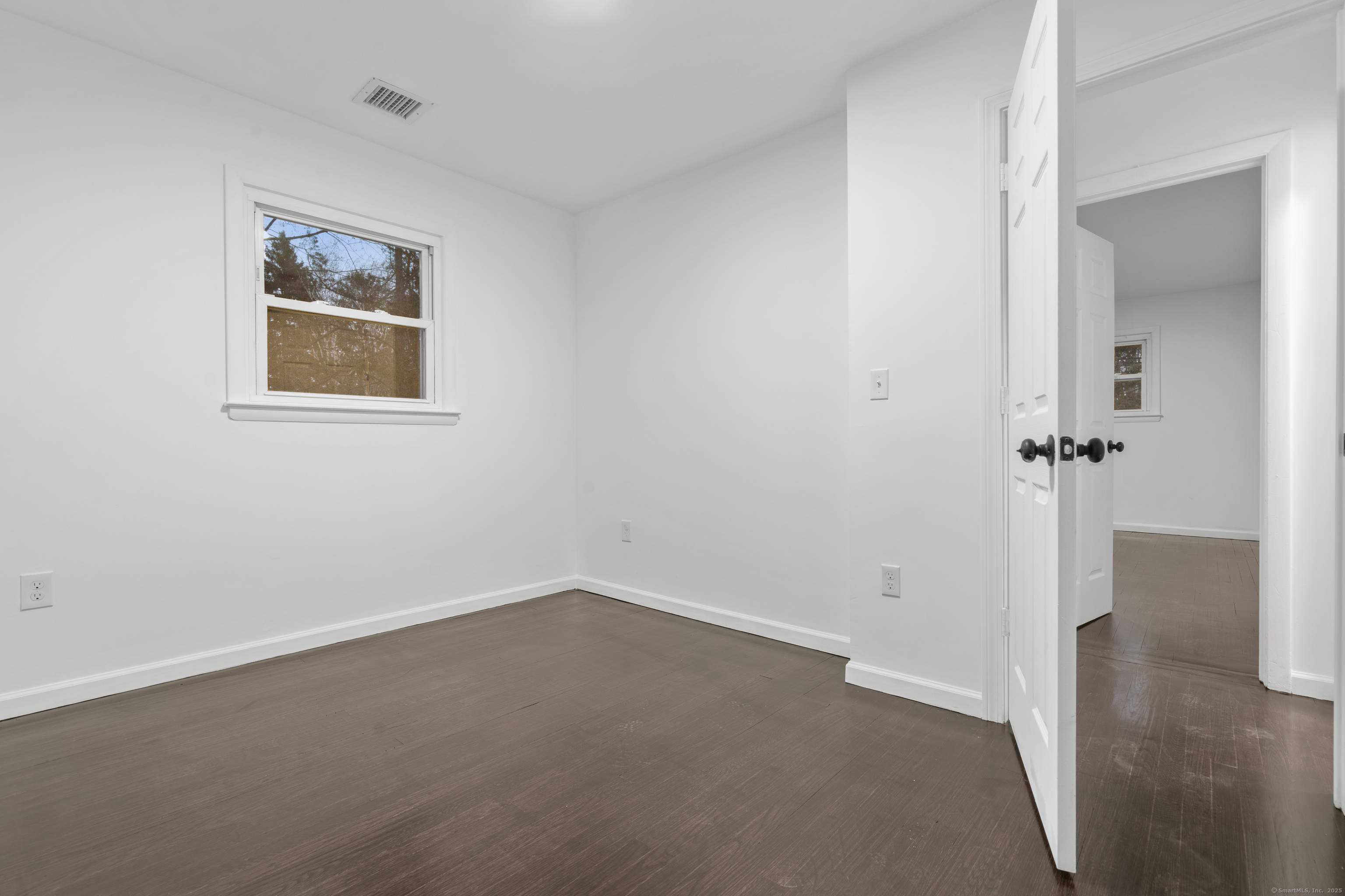 291 Grieb Road, Wallingford, Connecticut image 17