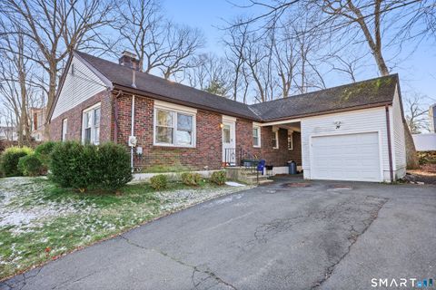 Photo of 74 Village Lane, Bridgeport, CT 06606 (MLS # 24151688)