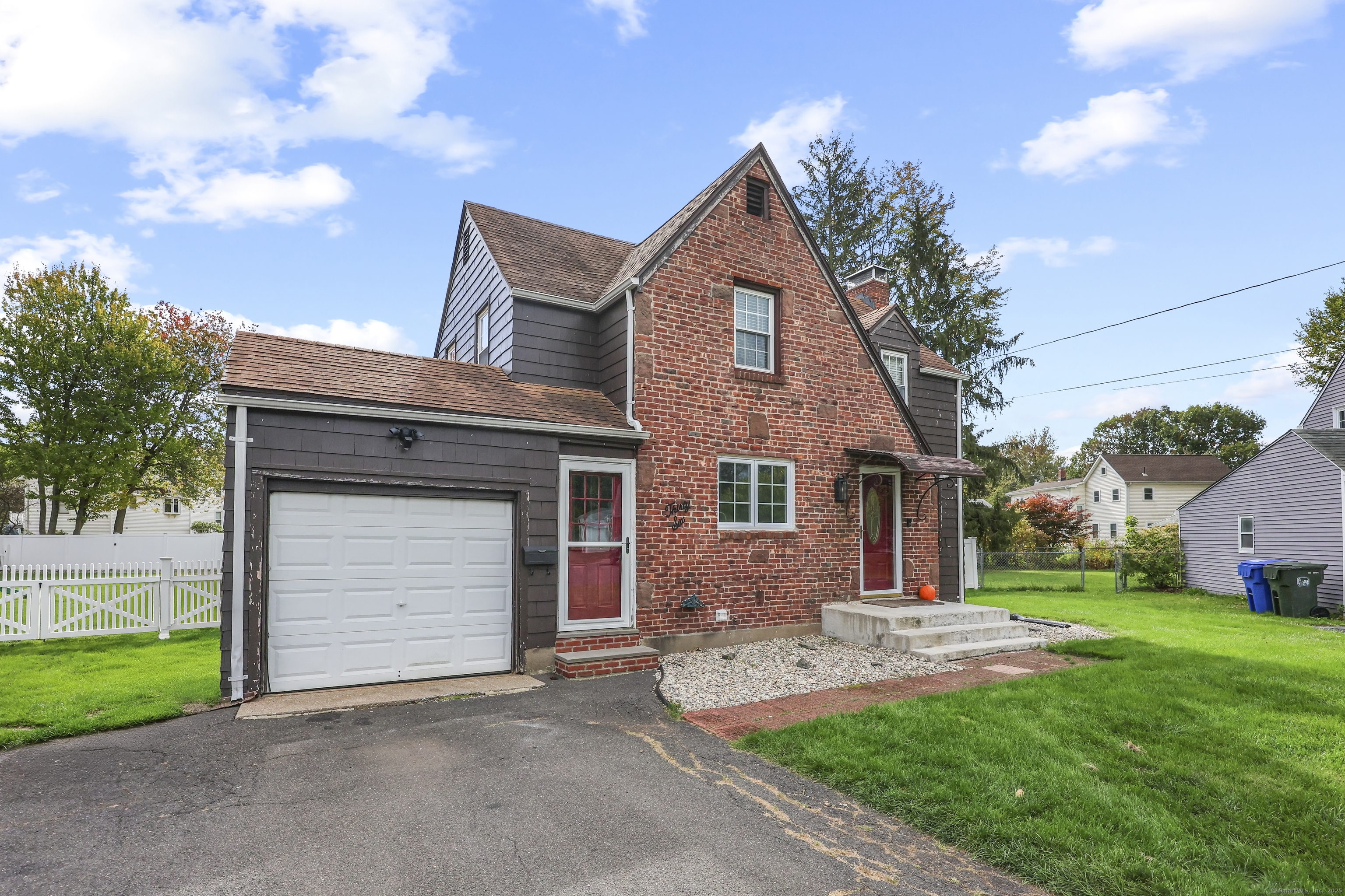 36 Hartt Lane