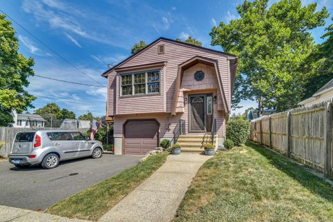 A home in West Haven