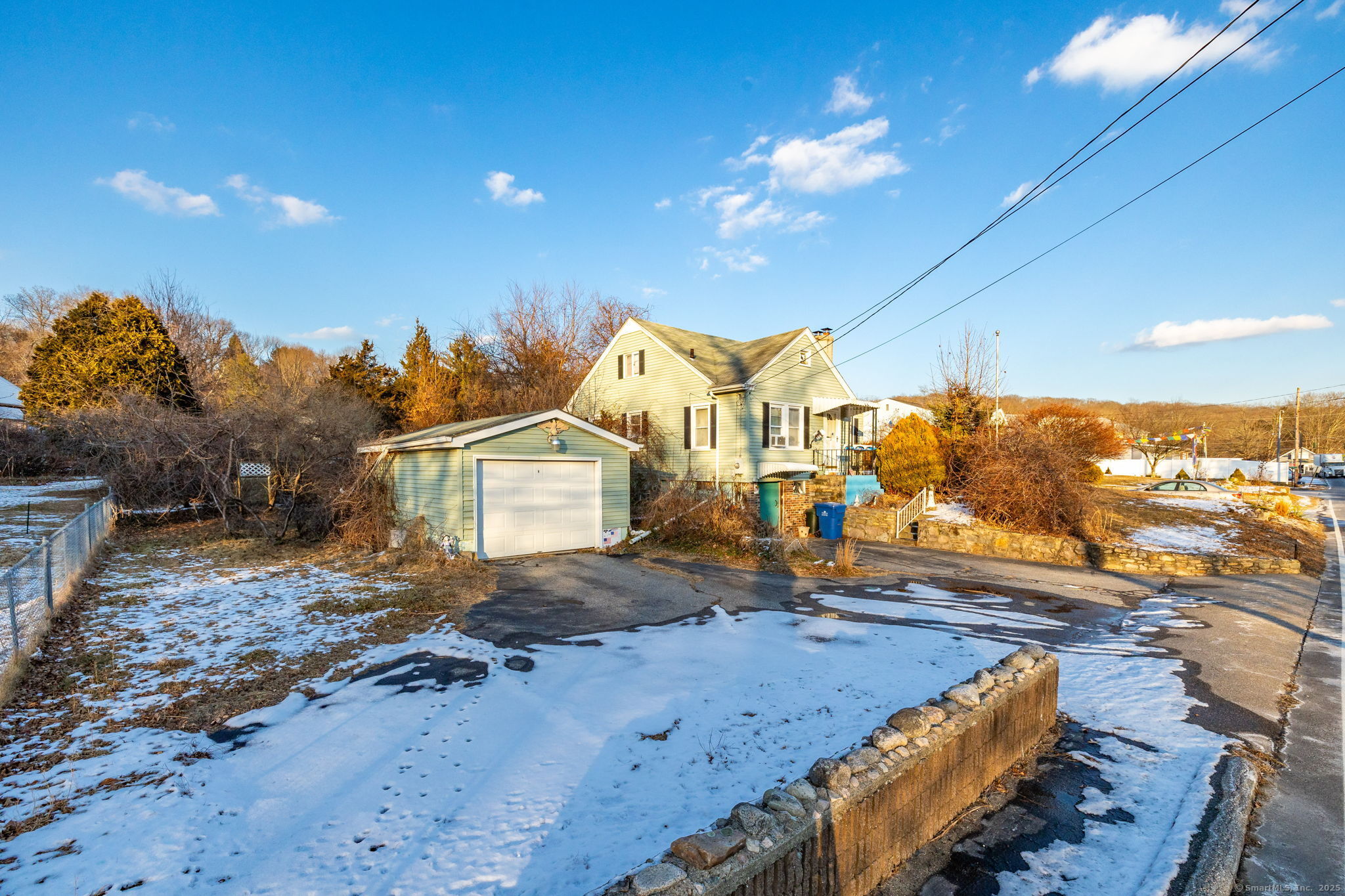 21 Gallivan Lane, Montville, Connecticut image 3