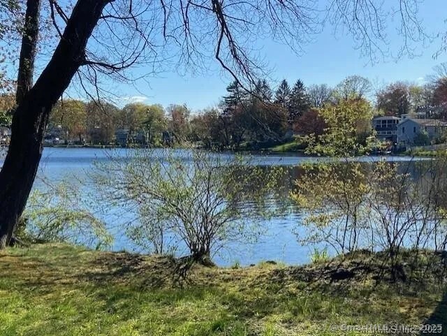 13 Club Lane, Plymouth, Connecticut image 4