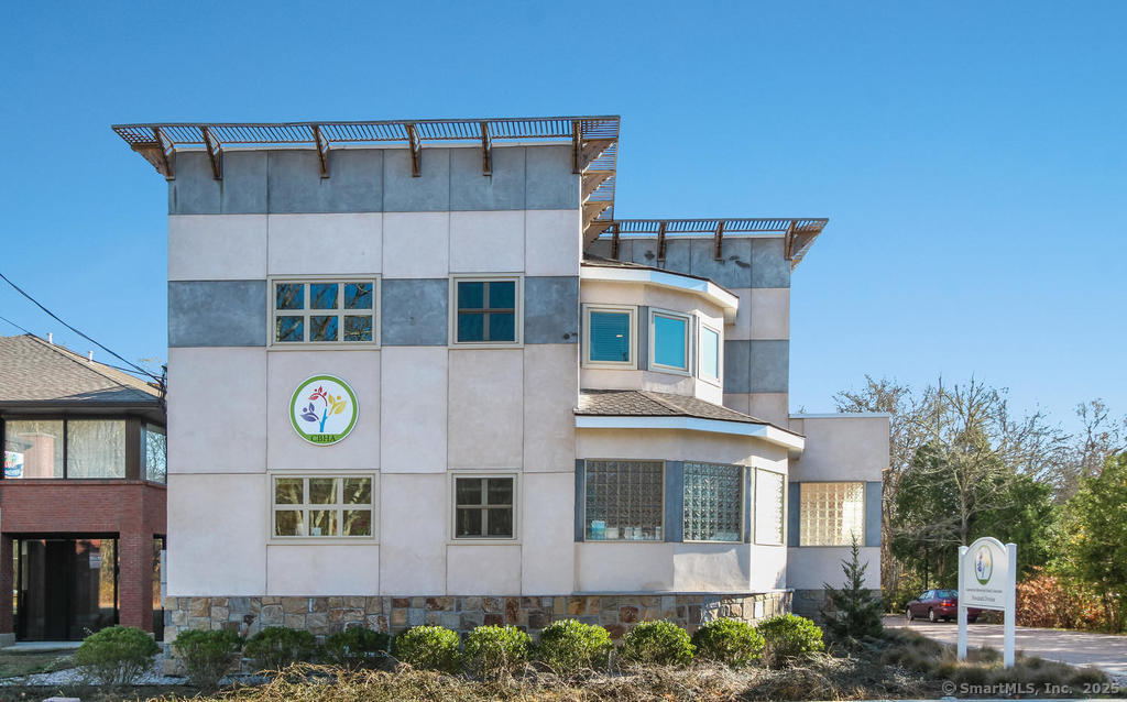 118 South Broad Street