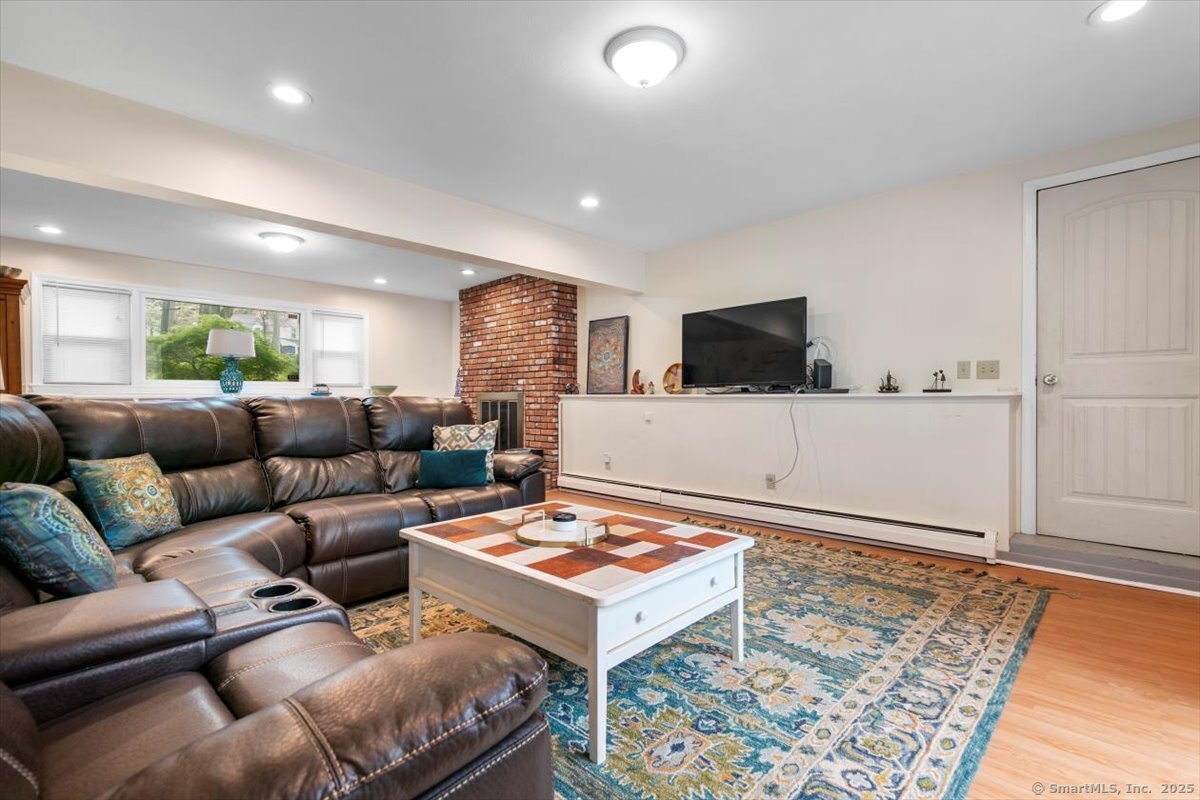 10 River Road, North Haven, Connecticut image 21