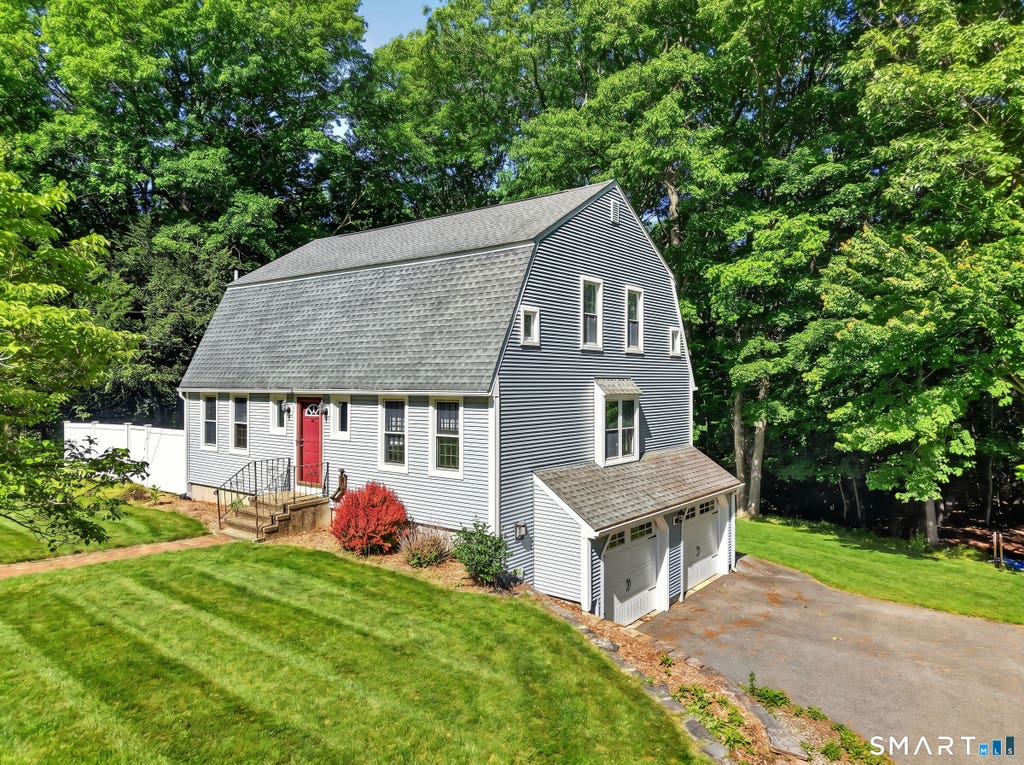 Photo of 85 Cannon Drive, Hebron, CT 06231 (MLS # 24182235)