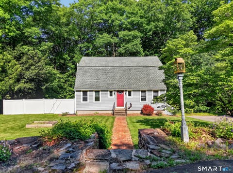 Homes For Sale - 85 Cannon Drive<br/> Hebron, CT 06231