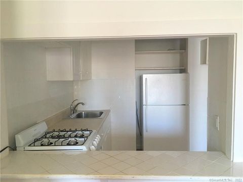 Tiny photo for 524 Whitney Avenue #3A, New Haven, CT 06511 (MLS # 24165216)