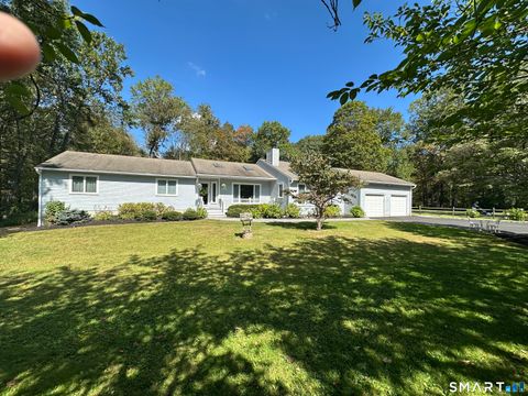 Photo of 6 Katrina Circle, Bethel, CT 06801 (MLS # 24144643)