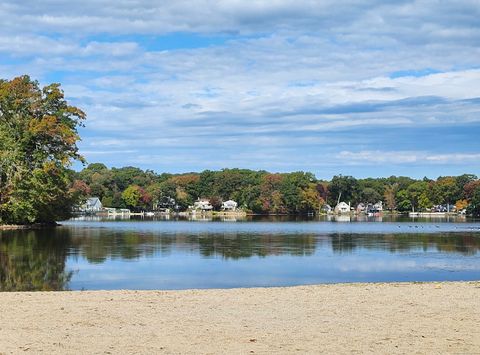 A home in Old Lyme