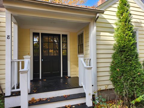 A home in Old Lyme