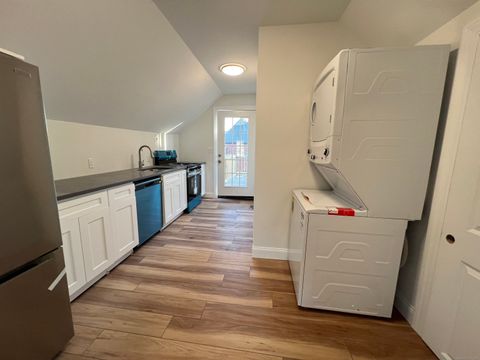 Photo of 530 Jane Street, Bridgeport, CT 06608 (MLS # 24135712)