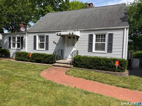 Homes For Sale - 907 N High Street<br/> East Haven, CT 06512