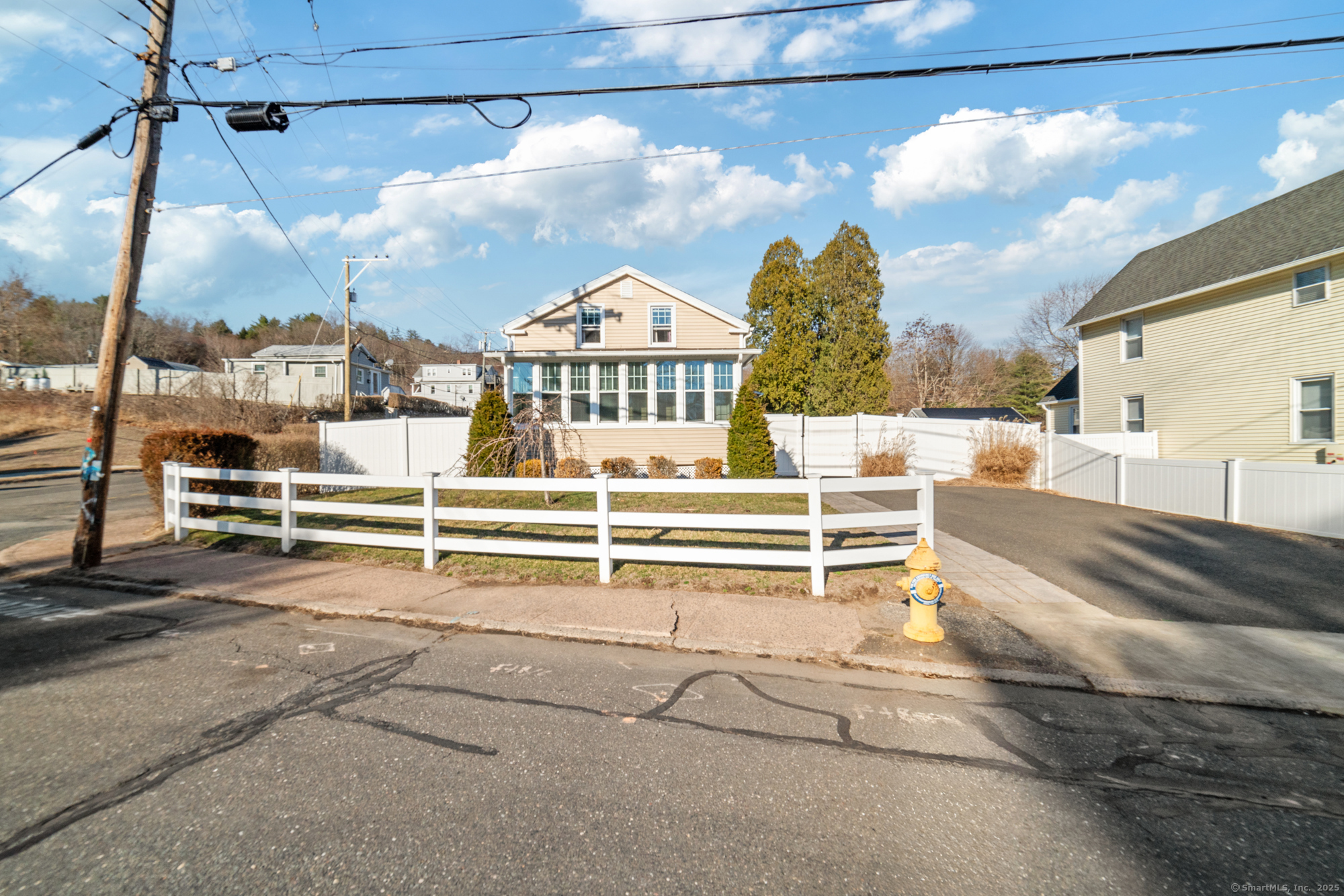 136 N Main Street, Beacon Falls, Connecticut image 32