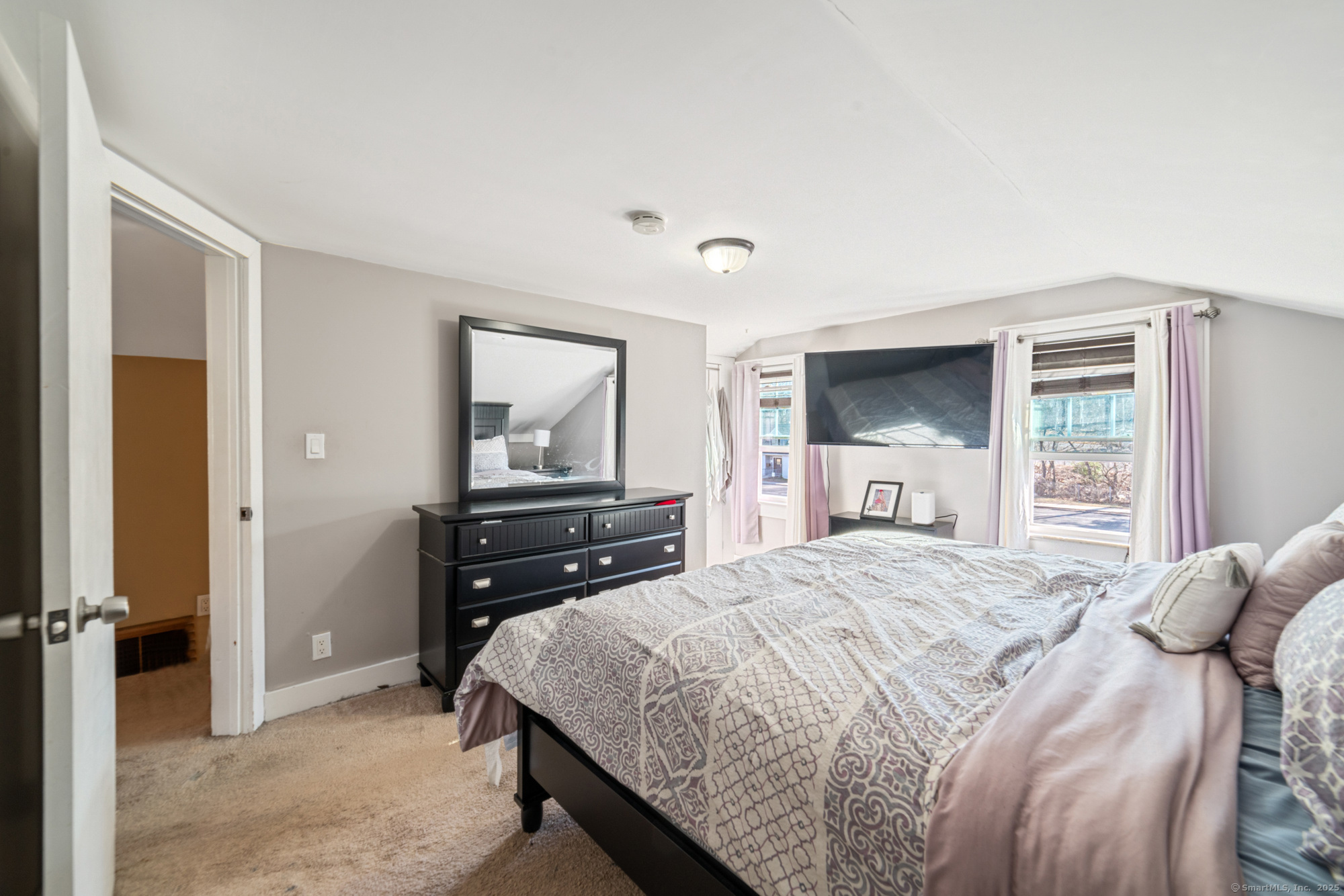 136 N Main Street, Beacon Falls, Connecticut image 21