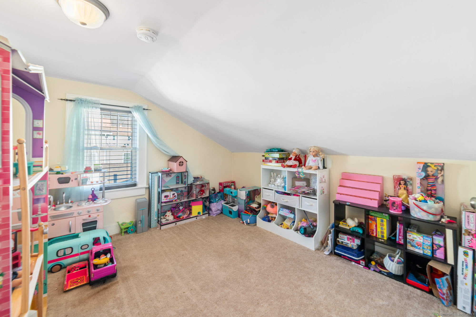 136 N Main Street, Beacon Falls, Connecticut image 25