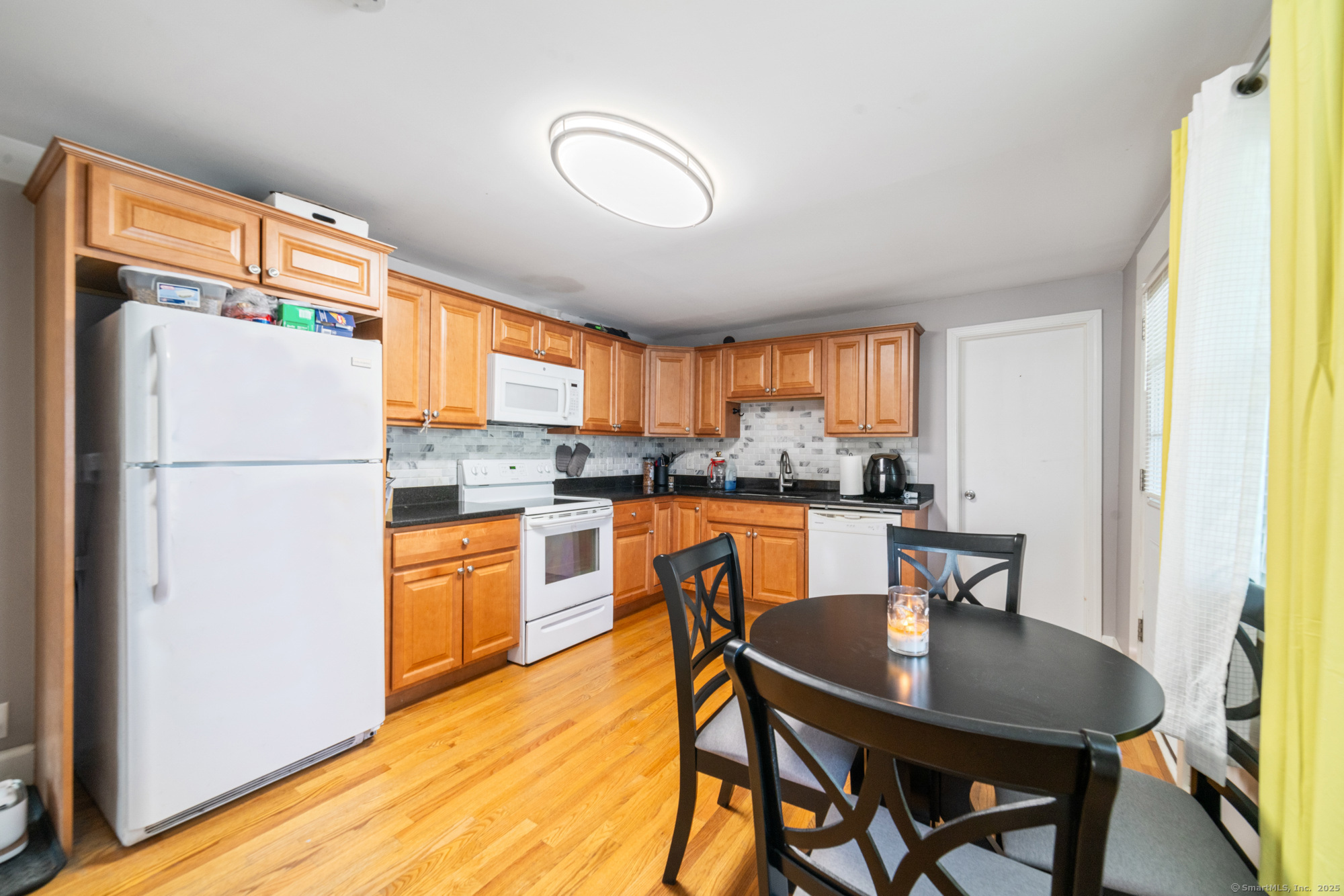 136 N Main Street, Beacon Falls, Connecticut image 15