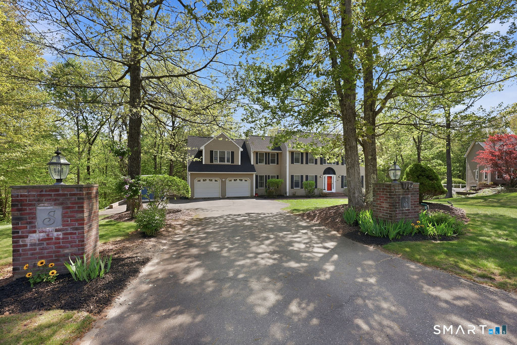 12 Forest Ridge Road
