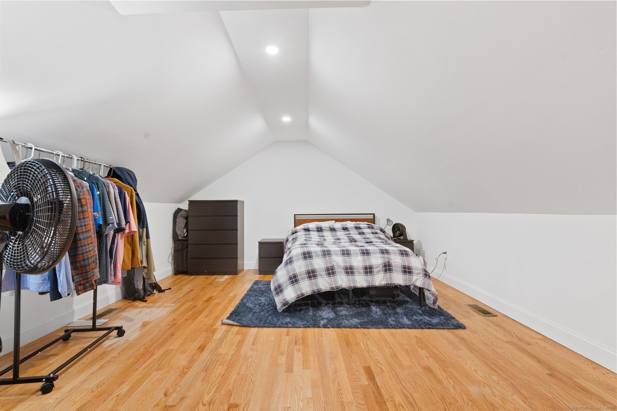 Stamford, Connecticut 06906, United States, 8 Bedrooms Bedrooms, ,9 BathroomsBathrooms,Residential,Active,226695