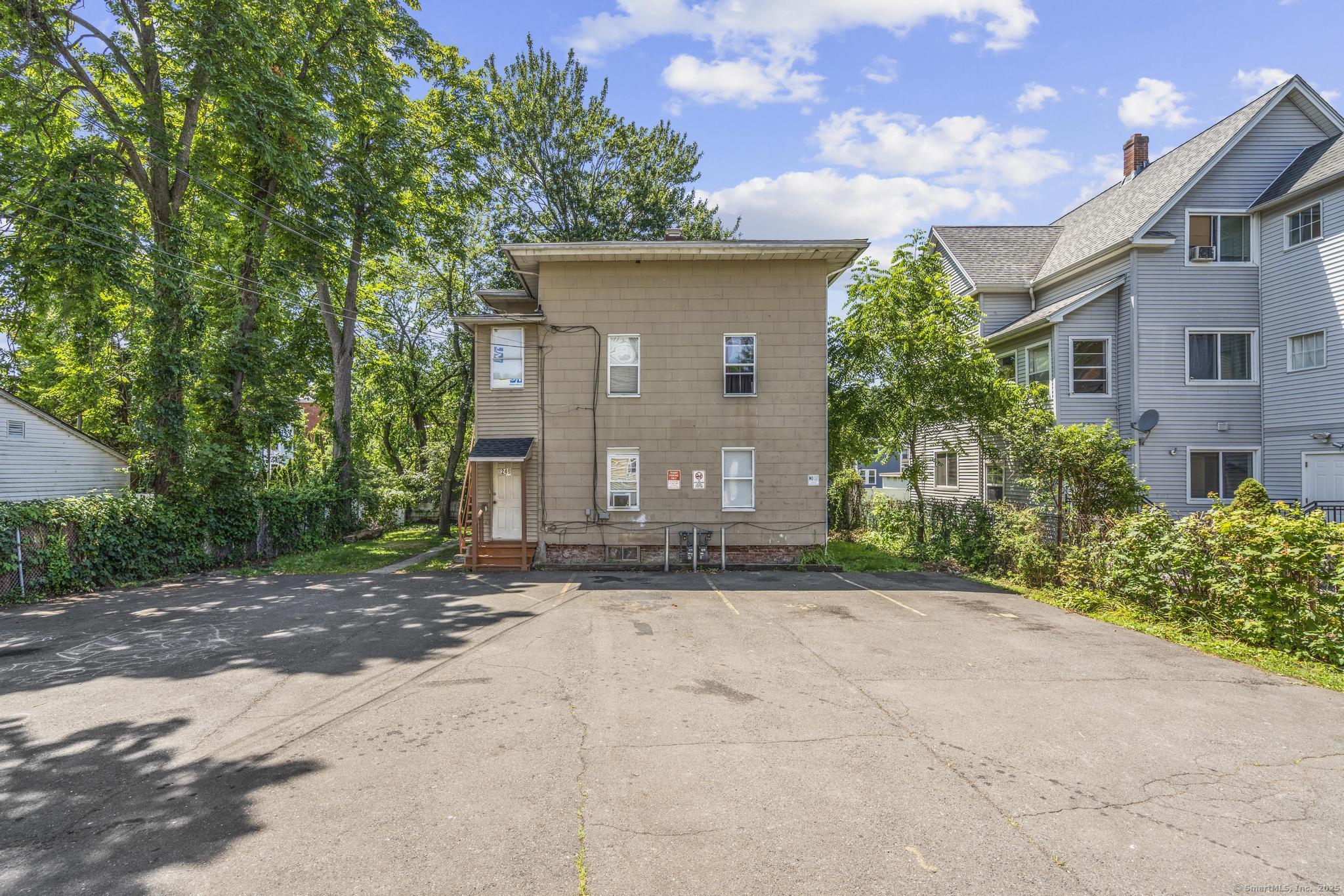 240 Washington Street