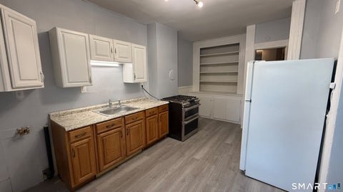 Multifamily For Rent - 242 Madison Avenue #1ST<br/> Bridgeport, CT 06604