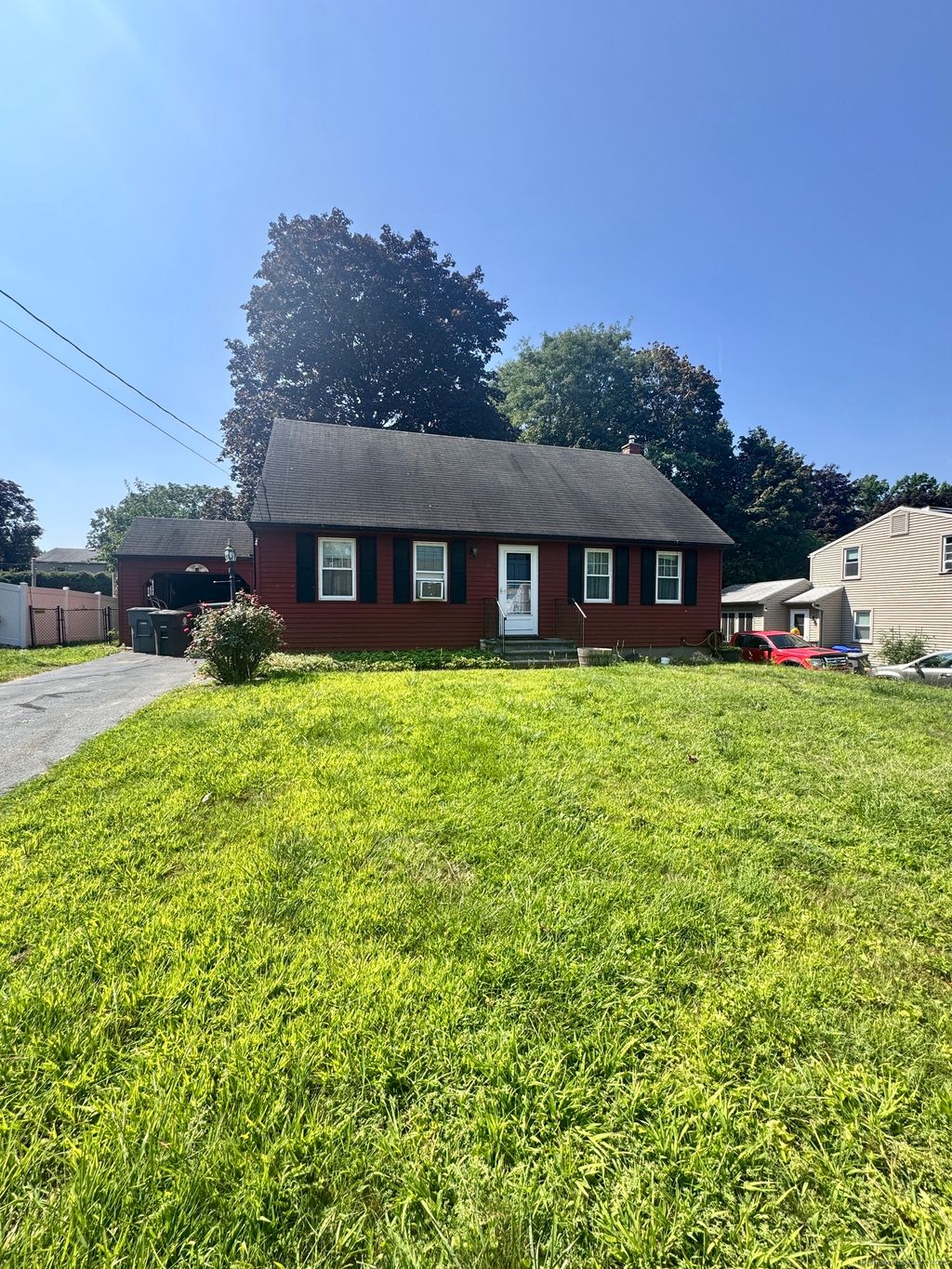 Photo of 37 Mathewson Avenue, Enfield, CT 06082 (MLS # 24135552)