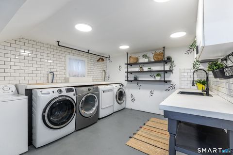 Tiny photo for 4 Darien Road, New Fairfield, CT 06812 (MLS # 24162993)