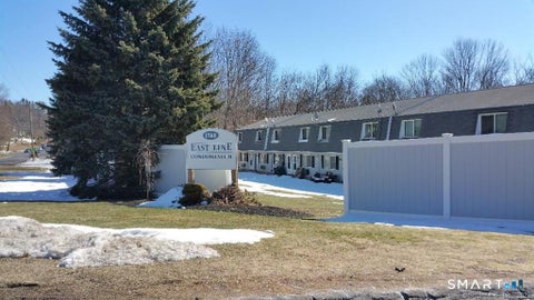 Condo For Rent - 1568 Meriden Road #1D<br/> Waterbury, CT 06705