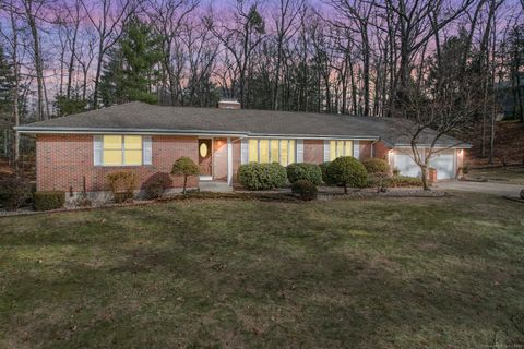 A home in Farmington