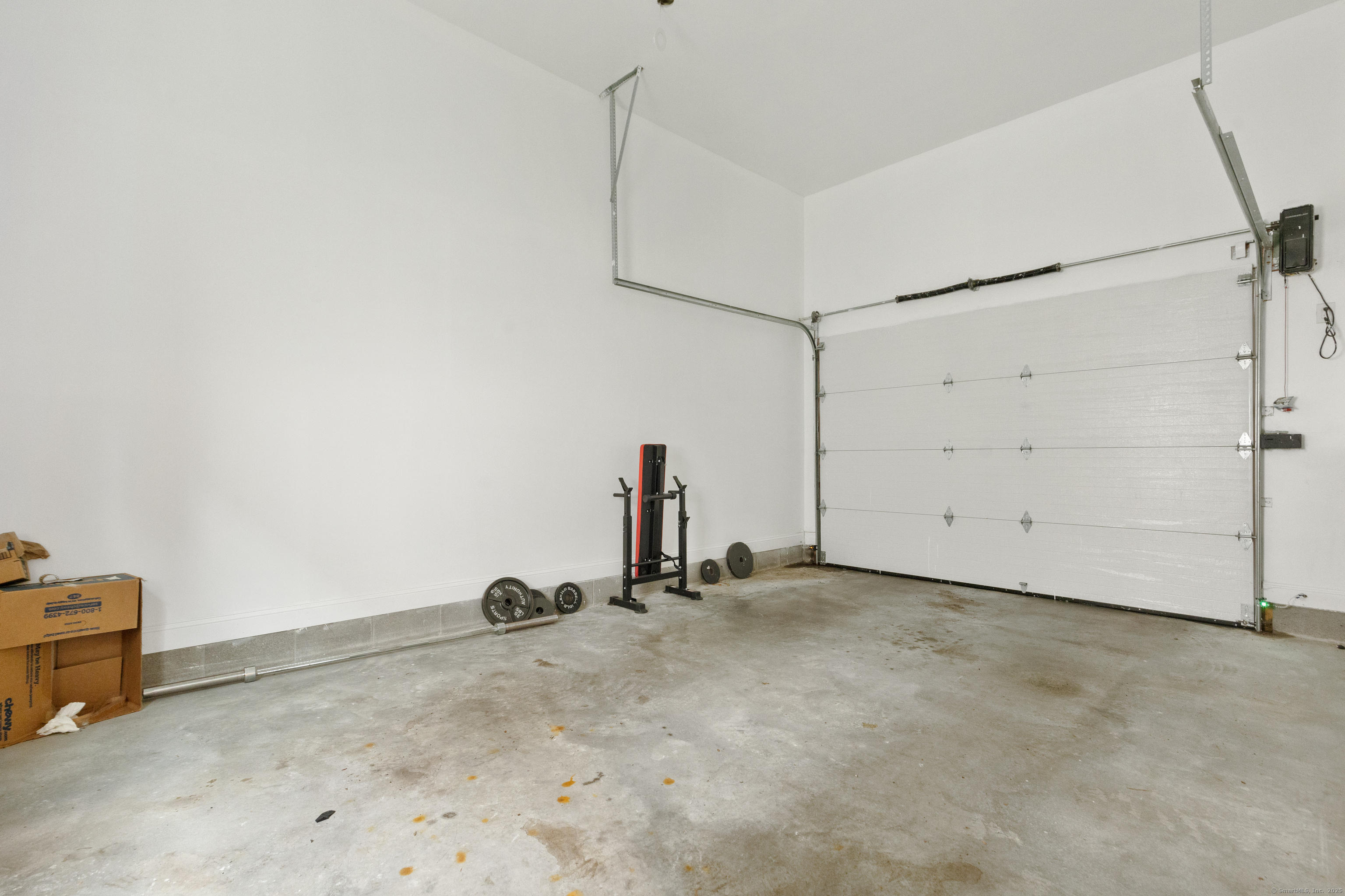 Stamford, Connecticut 06906, United States, 4 Bedrooms Bedrooms, ,4 BathroomsBathrooms,Residential,Active,156759