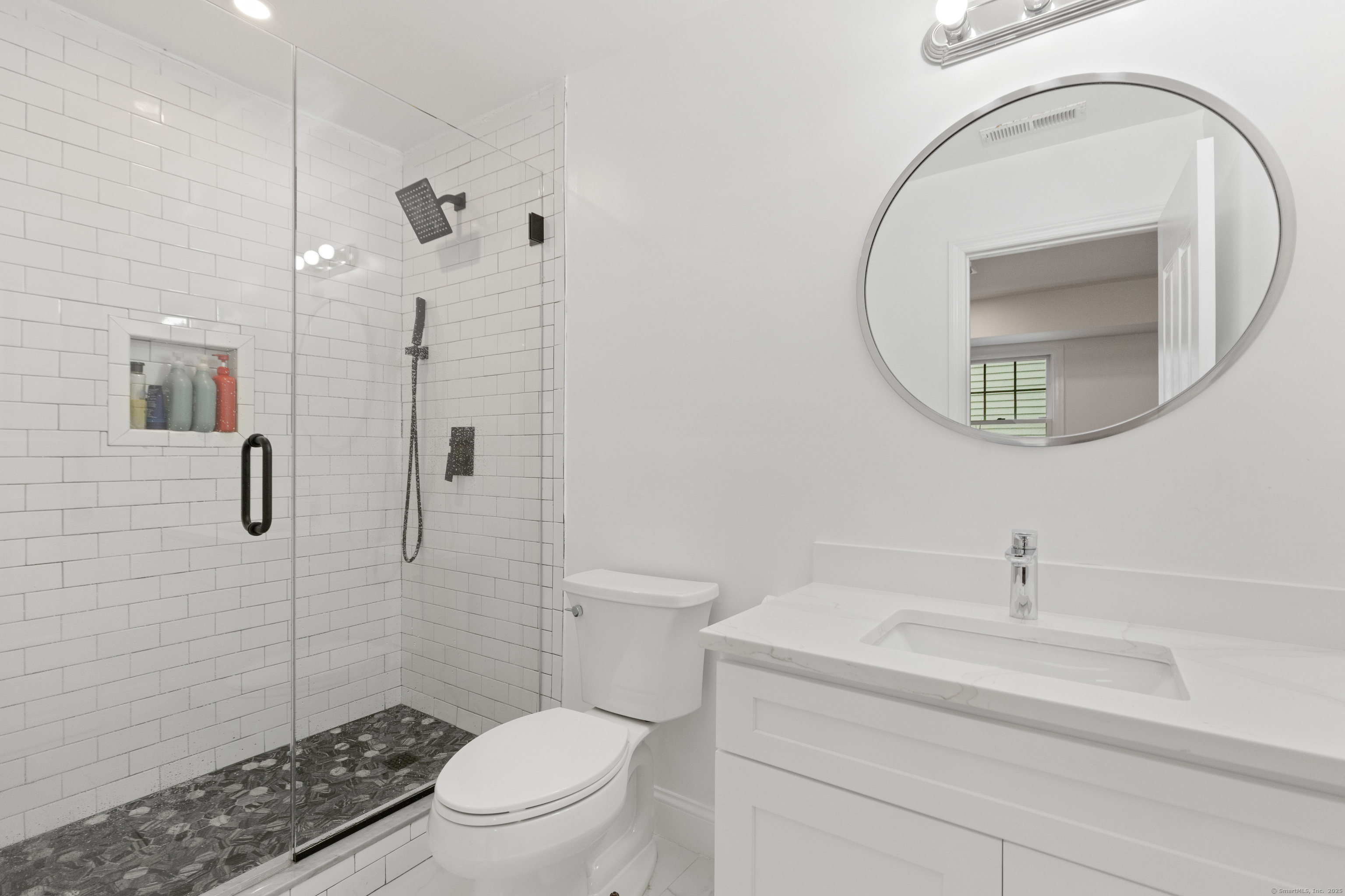 Stamford, Connecticut 06906, United States, 4 Bedrooms Bedrooms, ,4 BathroomsBathrooms,Residential,Active,156759