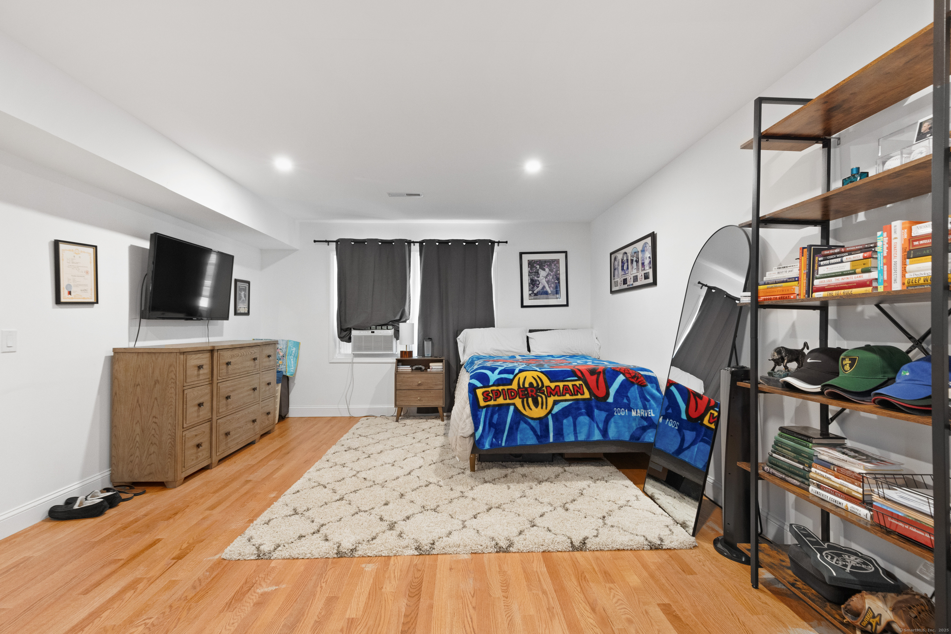 Stamford, Connecticut 06906, United States, 4 Bedrooms Bedrooms, ,4 BathroomsBathrooms,Residential,Active,156759