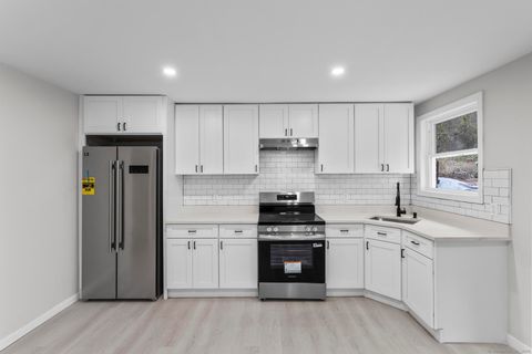 Tiny photo for 326 Harland Road, Norwich, CT 06360 (MLS # 24137295)