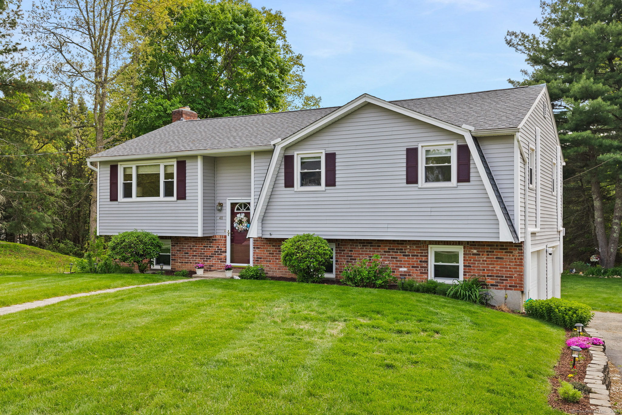 48 Flom Drive, Colchester, Connecticut image 3