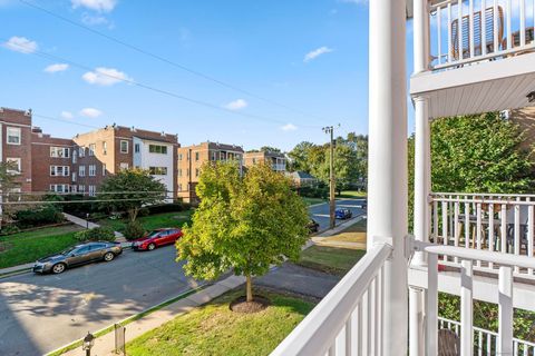 Tiny photo for 26 Robin Road #APT 3, West Hartford, CT 06119 (MLS # 24132651)