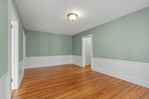 Tiny photo for 26 Robin Road #APT 3, West Hartford, CT 06119 (MLS # 24132651)