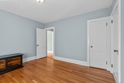 Tiny photo for 26 Robin Road #APT 3, West Hartford, CT 06119 (MLS # 24132651)