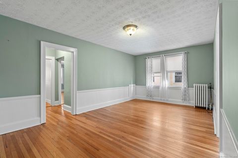 Tiny photo for 26 Robin Road #APT 3, West Hartford, CT 06119 (MLS # 24132651)